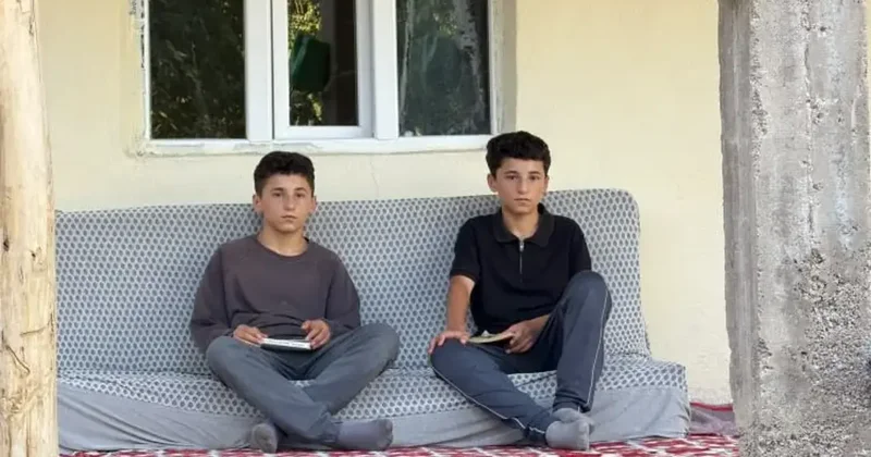 Hakkari de gururlandıran başarı! İkizler, tek odalı evde fen lisesi kazandı