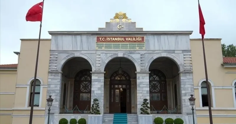 İstanbul Valiliği nden açıklama: Zeytinburnu açıklarındaki gemiden yardım çağrısı