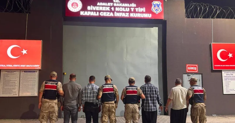 Şanlıurfa da otomobile ateş edilmesine ilişkin 4 şüpheli tutuklandı