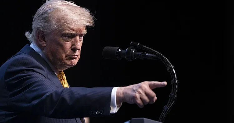 Trump, İran a yönelik eşi benzeri görülmemiş ekonomik savaş ilan etti