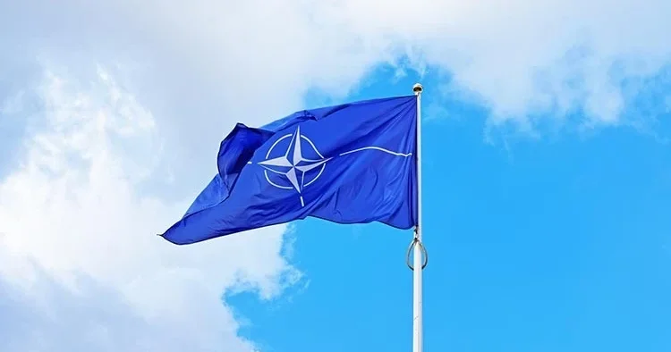 NATO dan İran a gözdağı: Hazırız