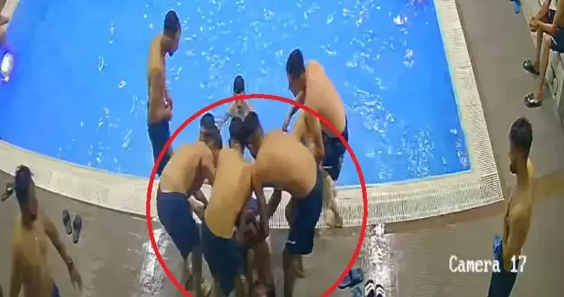 Arkadaşlarıyla havuzda eğlenen genç, boğulma tehlikesi geçirdi; o anlar kamerada