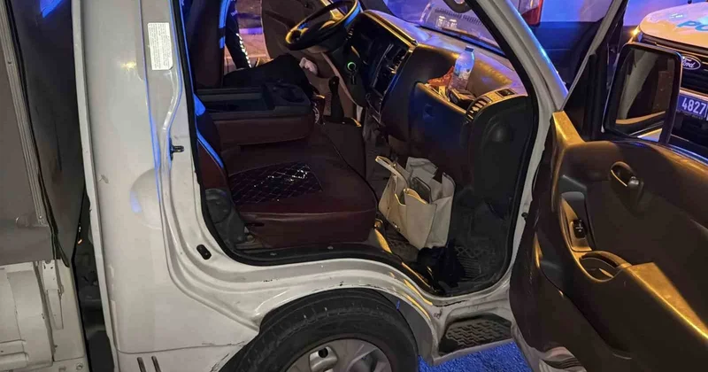 Kamyonetten atlayan kadın ağır yaralandı, ehliyetsiz kocasına 390 bin TL ceza kesildi