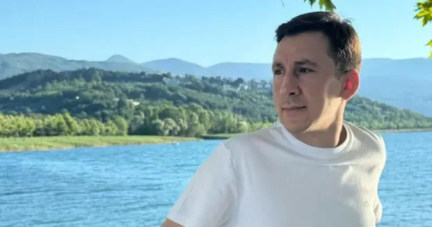 Kocaeli haberleri Kocaeli de ölüm seyir halindeyken yakaladı! Rahatsızlanan sürücü kazada öldü 20 Eylül 2026