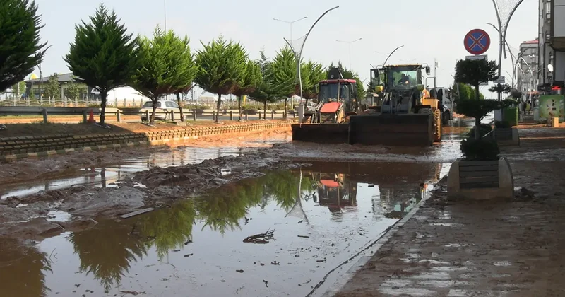 Sel gitti, çamur kaldı; hasar tespit çalışmaları başladı