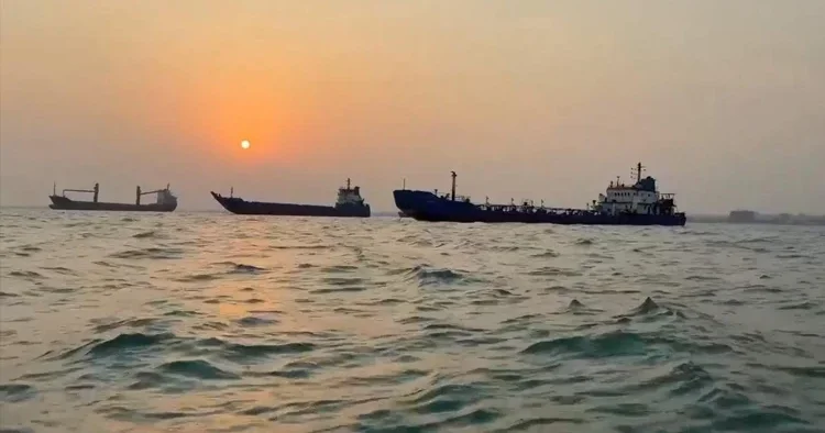 İran dan Hürmüz Boğazı na ilişkin açıklama: ABD ye taahhüt çağrısı
