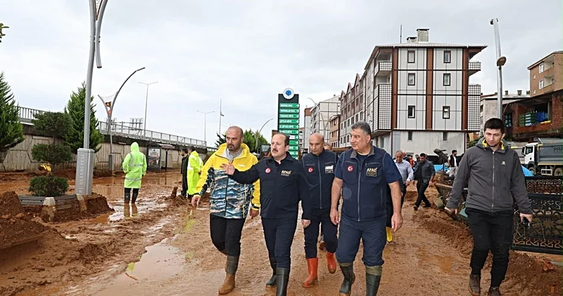 Karadeniz deki sel felaketinde son durum! AFAD a yüzlerce ihbar geldi