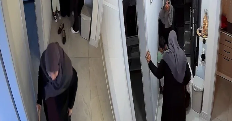 Güzellik merkezine gelen 75 yaşındaki kadından duygulandıran hareket