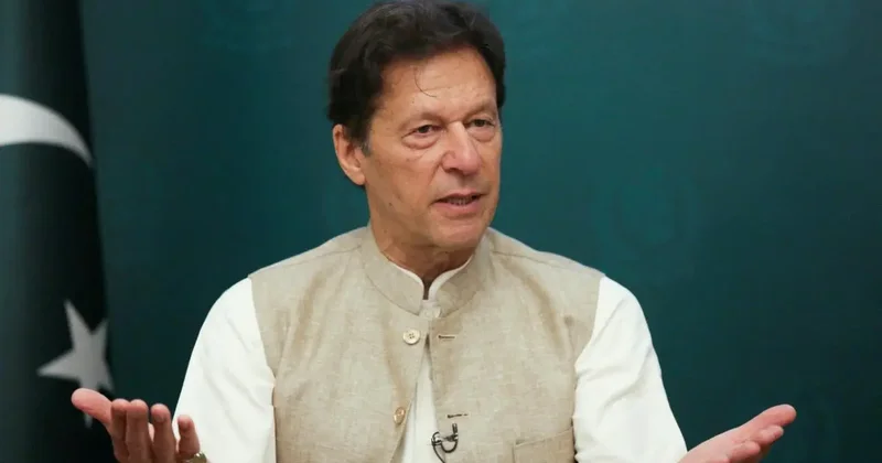 Pakistan da Imran Khan ın kardeşi gözaltına alındı