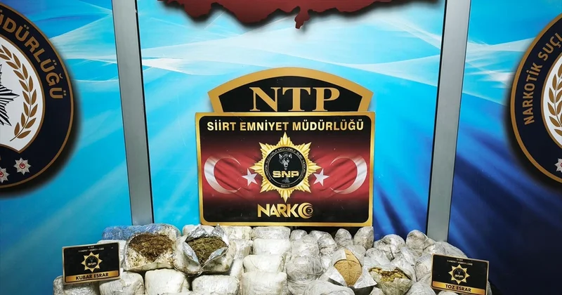 Siirt te narkotik köpeği minibüste koyun yününe gizlenen 37 kilo 600 gram esrar buldu