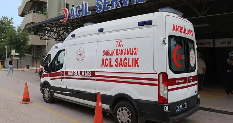15 yaşındaki çocuk, yolda tartıştığı kişiyi bıçakla öldürdü