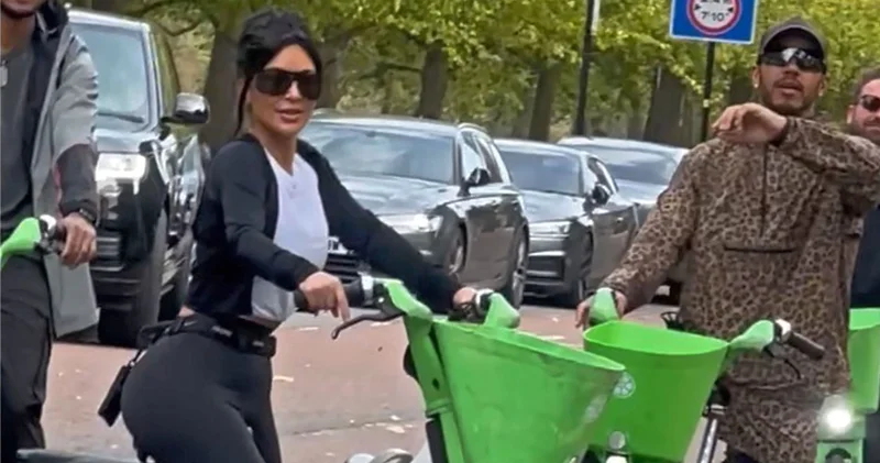 Kim Kardashian ve Lewis Hamilton bisiklet turunda