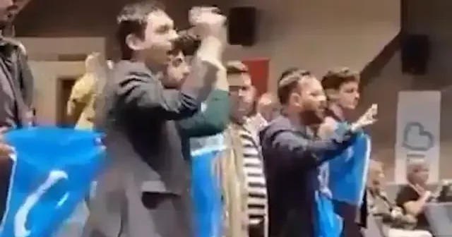 Çin propagandası yapan gazeteciye Doğu Türkistan tepkisi VİDEO İZLE