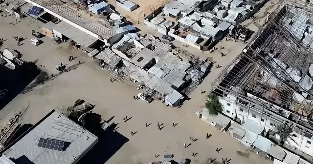 Han Yunus Belediye Stadyumu yerinden edilmiş Filistinli ailelerin geçici evi oldu VİDEO İZLE