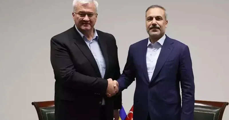 Dışişleri Bakanı Hakan Fidan, Ukraynalı mevkidaşı Sybiha ile görüştü