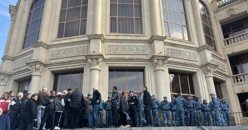 Ermenistan Gümrü Belediye Başkanı Ghuskasyan tutukuklandı Agos