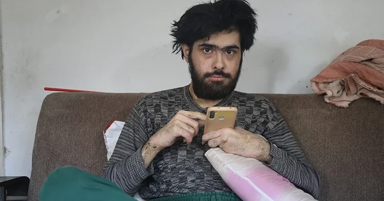 3 yıl boyunca eve kapanmıştı Türkiye nin konuştuğu Barış, anne babalara seslendi