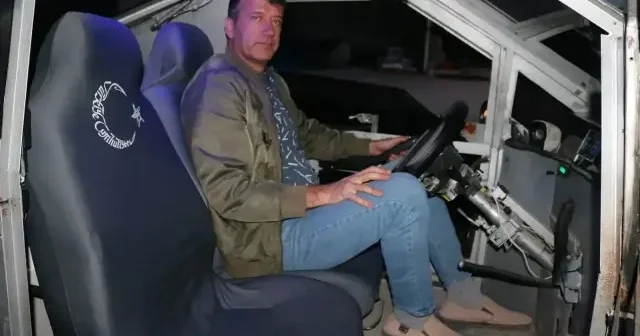 Denizli den Elon Musk a rakip çıktı: Yaptığı Cybertruck a bakan bir kez daha bakıyor VİDEO İZLE