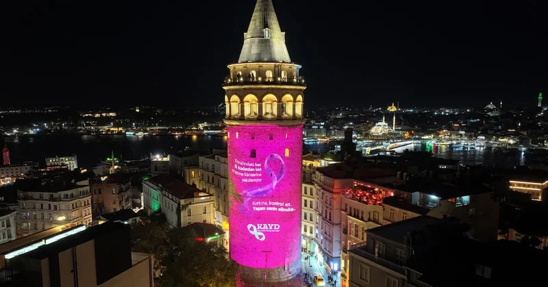 Galata Kulesi pembeye büründü! İşte nedeni... Sözcü Gazetesi