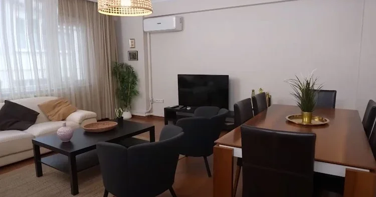 Tiyatronun ve ekranın usta ismi 3+1 bu evde yaşıyor