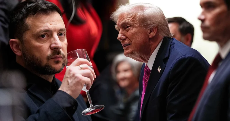 Beyaz Saray daki Trump Zelenski görüşmesinde yine kriz: Küfürler etti, haritaları fırlattı