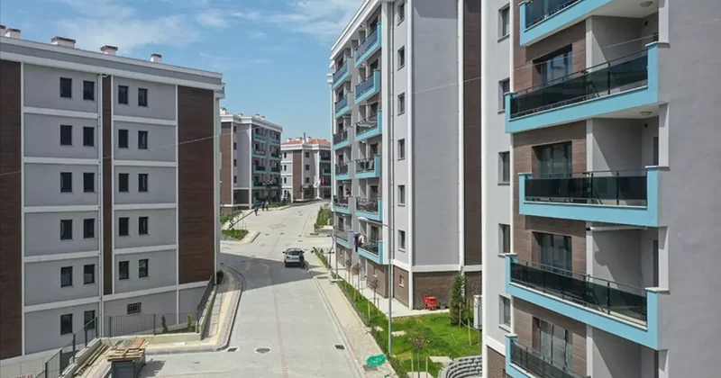 Bakanlık bünyesindeydi: 7 ilde 319 konut ve 197 iş yeri satışa çıkıyor!