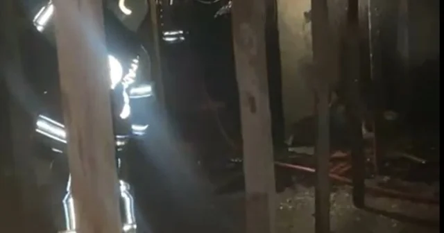 Ailesinin yaşadığı binanın çatısını yaktığı iddiasıyla yeniden gözaltına alındı Bursa Haberleri
