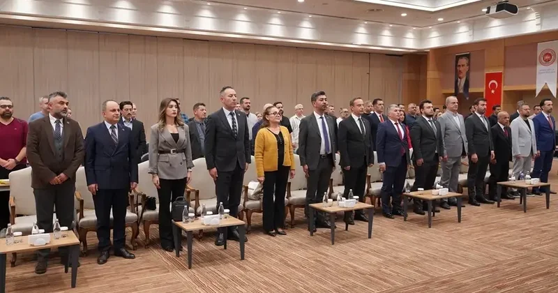 Adalet Sen, genel kurulda KASK’a katıldığını duyurdu