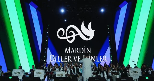 Mardin Diller ve Dinler Korosu, Kültür Yolu Festivali nde sahne aldı Mardin Haberleri Habertürk Yerel Haberler