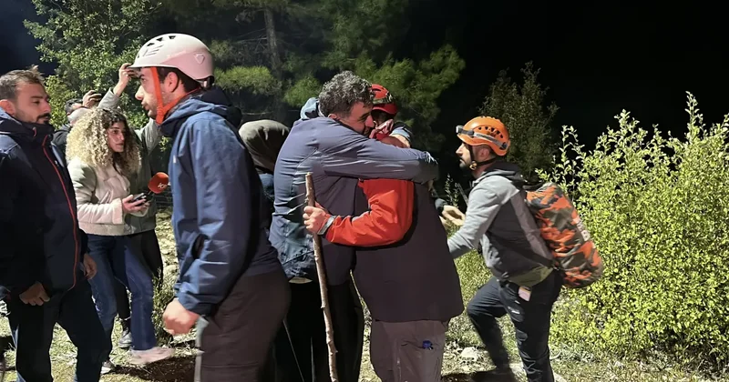 Kanyondaki 30 saatlik kabus sona erdi: 10 kişi tahliye edildi