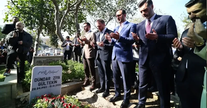Üsküdar da hüzünlü bayrak değişimi! Seçim sonrası mezarında ziyaret ettiler