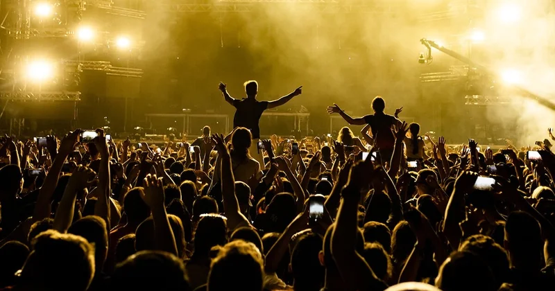 İzmir Tarihi Havagazı Fabrikası ndaki konserler iptal edildi: GEON Festivali yle ilgili önemli duyuru Sözcü Gazetesi