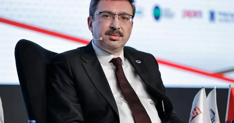 Hakkında soruşturma izni verilen eski SPK Başkanı İbrahim Ömer Gönül görevden alındı