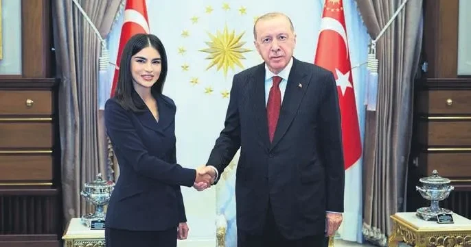 ÖMER KARAHAN Kökler ve hafıza ortak