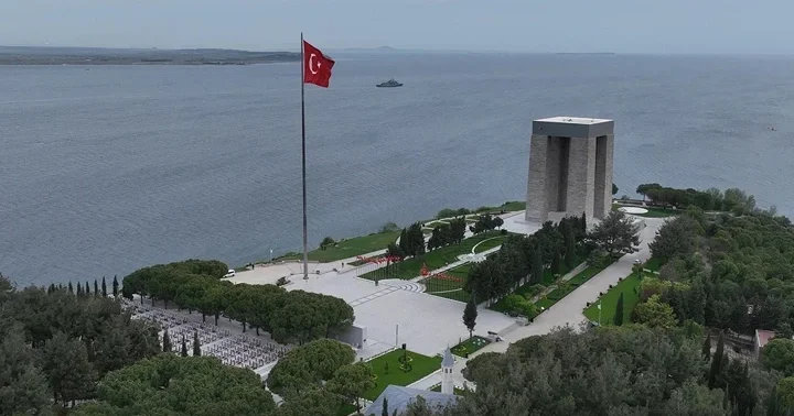 111 yıl sonra belgesi ortaya çıktı! Çanakkale Savaşları’nda Türk askeri, yaralı İngiliz’i kurtarmış
