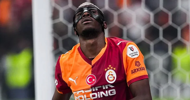 Osimhen finalde kaybetti: Hayalleri yıkıldı