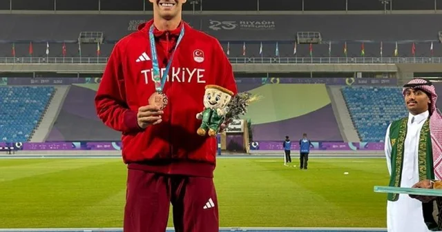 İzmirli Milli Atlet İsmail Nezir den anlamlı madalya İzmir Haberleri