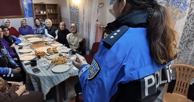 Bingöl de kadınlara KADES, dolandırıcılık ve güvenlik eğitimi verildi Bingöl Haberleri