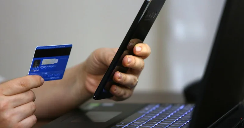 Türkiye de e ticarete kişi başı 276,7 dolar harcandı