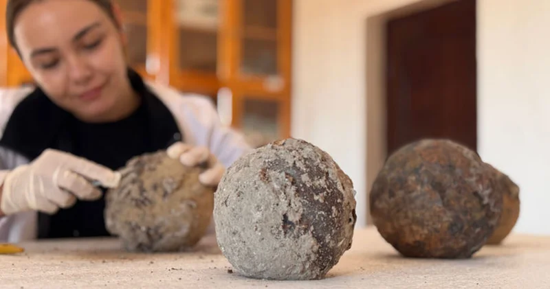 Selçuklu kalesinin topuzları gün yüzüne çıkarıldı