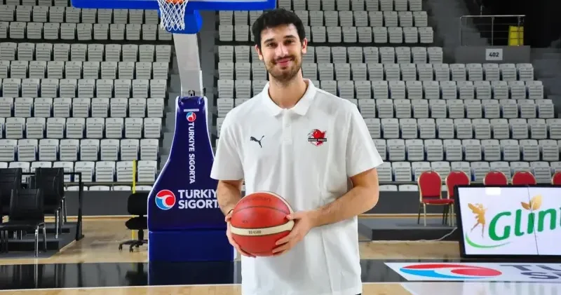 Manisa Basket’ten Milli Gurur: Yiğit Onan Ay Yıldız İçin Konuştu Basketbol Haberleri