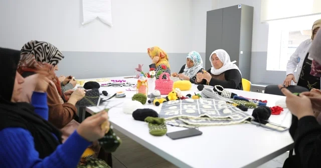 Eyyübiyeli kadınlar aldıkları eğitimle hayallerine ulaşıyor Şanlıurfa Haberleri