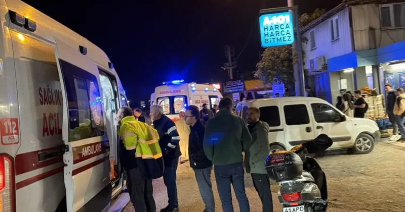 Motosiklet, yolun karşısına geçmeye çalışan adama çarptı: 3 yaralı