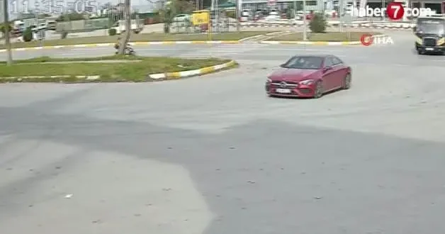 Tokat’ta minibüs motosiklete çarptı