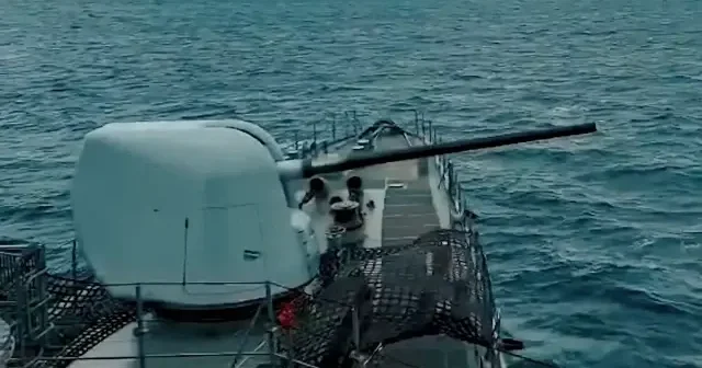 Türk Donanmasının yumruğu güçleniyor: MKE’nin milli 127 mm deniz topu kritik eşiği aştı VİDEO İZLE