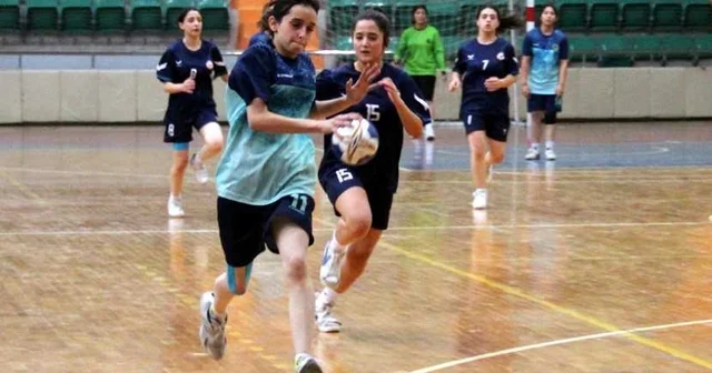 Malatya da Okullar arası Hentbol Gençler İl Şampiyonası sona erdi Malatya Haberleri