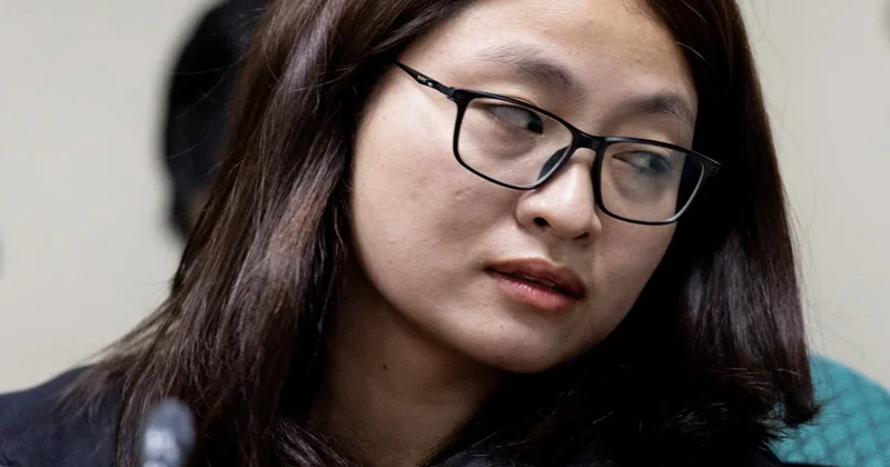 Sahte kimlikle seçilip 700 kişiyi kaçırmış: Ada ülkesinin belediye başkanı, Çin vatandaşı çıktı Sözcü Gazetesi