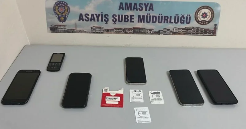 Amasya’da kendilerini polis olarak tanıtıp dolandırıcılık yaptıkları iddiasıyla 3 zanlı tutuklandı