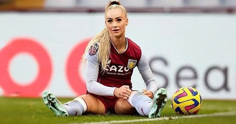 Alisha Lehmann ı soydular: Fotoğrafını paylaştı