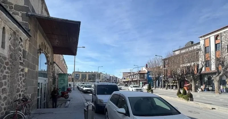 Karapınar’da polisten hatalı park denetimleri